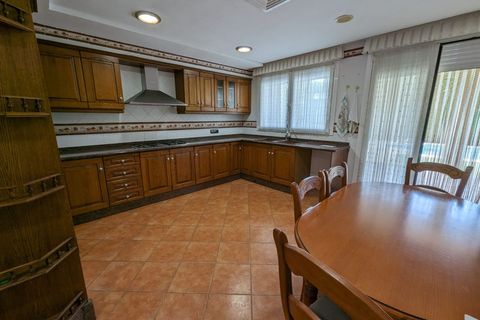 Villa i Elda, Alicante, Elda - € 475.000 | Ref: GI8619 - foto 48